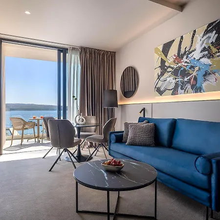 Aminess Younique Narrivi 5* Crikvenica