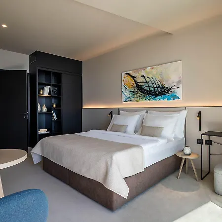 Aminess Younique Narrivi Hotel