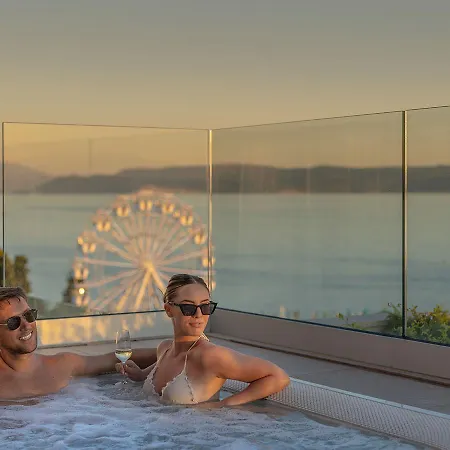 Hotel Aminess Younique Narrivi 5*