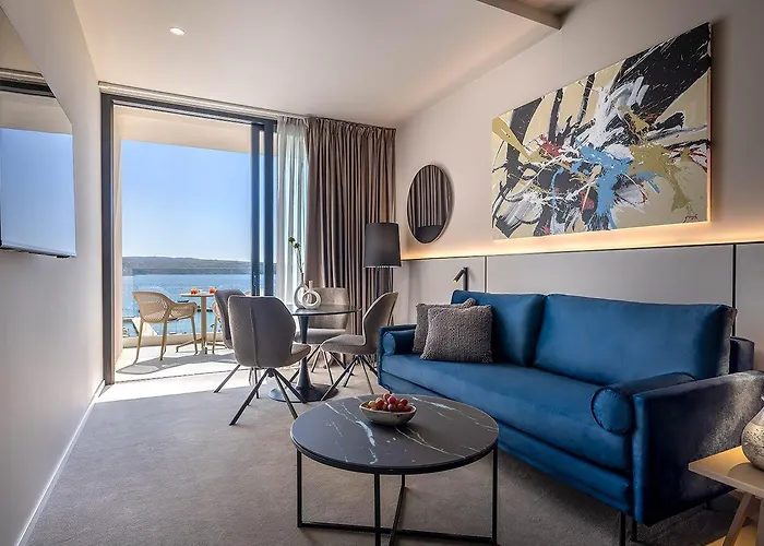 Aminess Younique Narrivi 5* Crikvenica